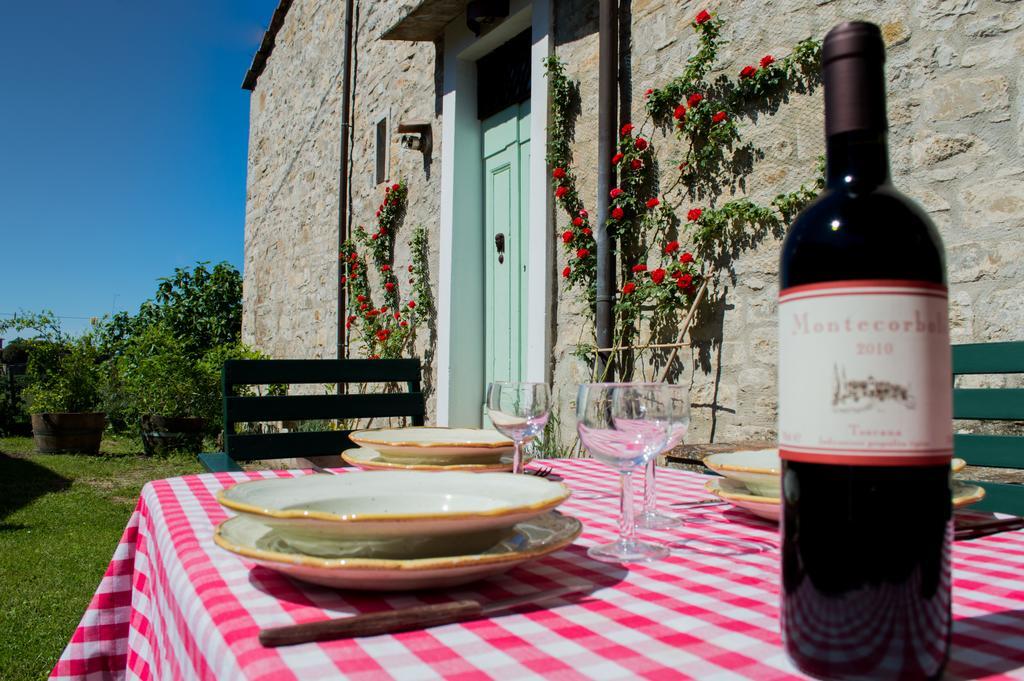Agriturismo Montecorboli Barberino di Val dʼElsa Екстериор снимка